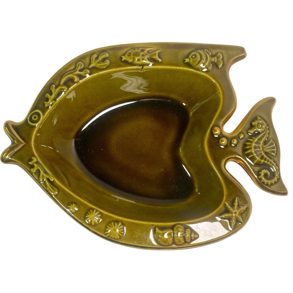 Treasure Craft USA Pottery Fish Dish Bowl MCM Beach Olive Green Ocean Nautical
